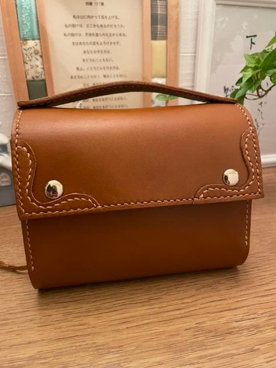 受注見本ハンドメイド本革聖書カバー／ブックカバー