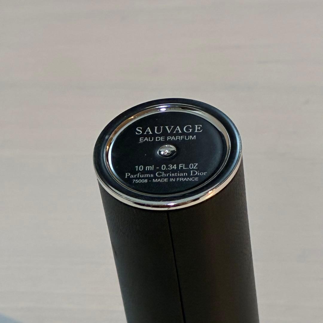 Dior ソヴァージュ オードゥ パルファン コフレ