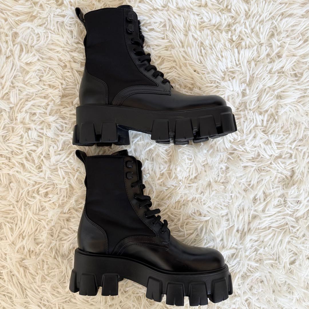 新品未使用　リナイロン　プラダ　モノリス　ブーツ　ブラック　23cm　ハイカット