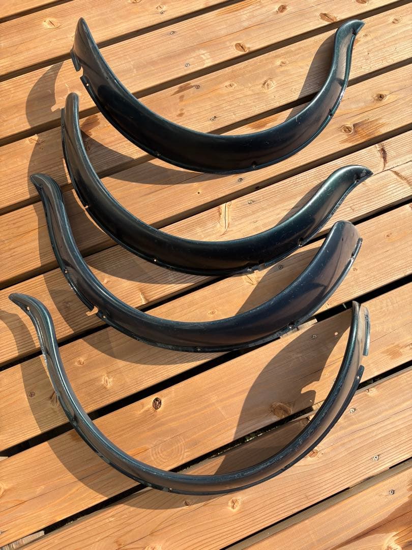 ローバーミニ オーバフェンダー　FRP製