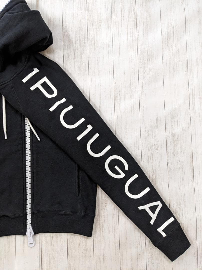 ウノピゥウノ/ビッグファスナースウェットセットアップ/パーカー×ジョガーパンツ