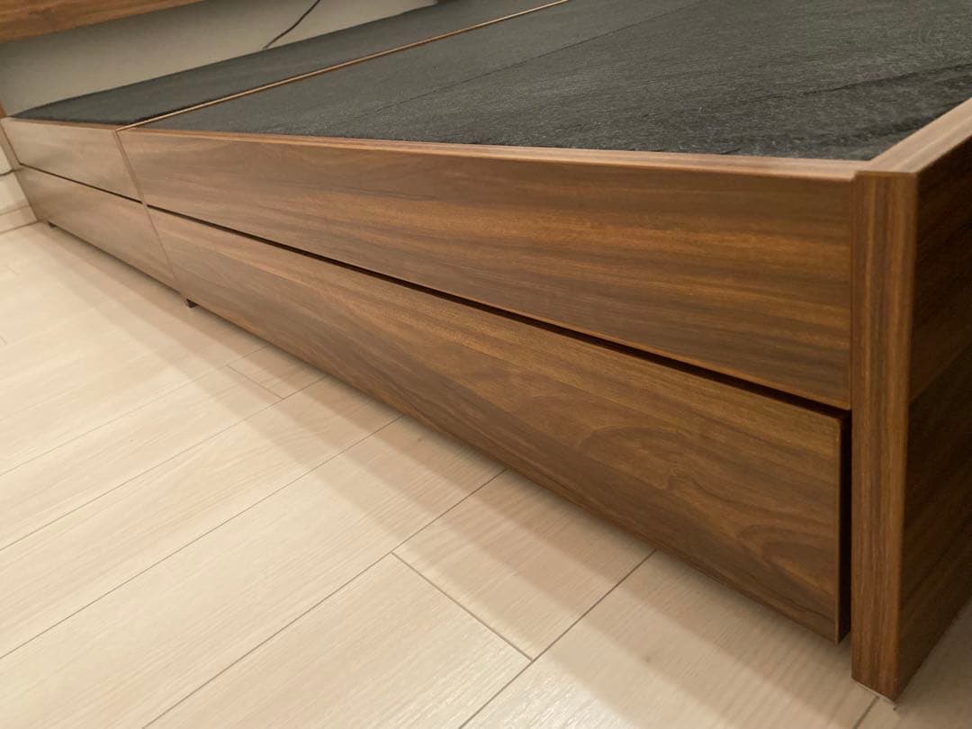 EMMY ダブルベッドフレーム 引出し収納付き