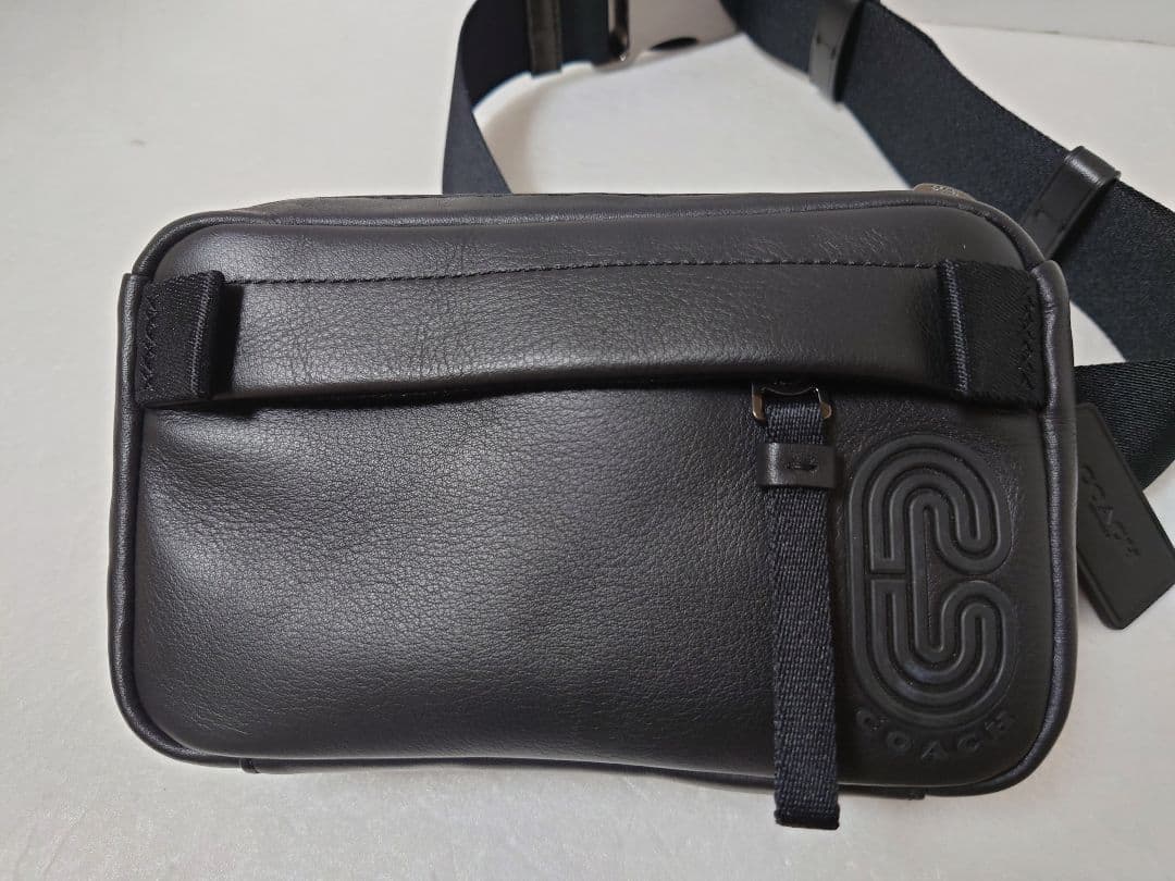 [超美品]COACHコーチウエストポーチ