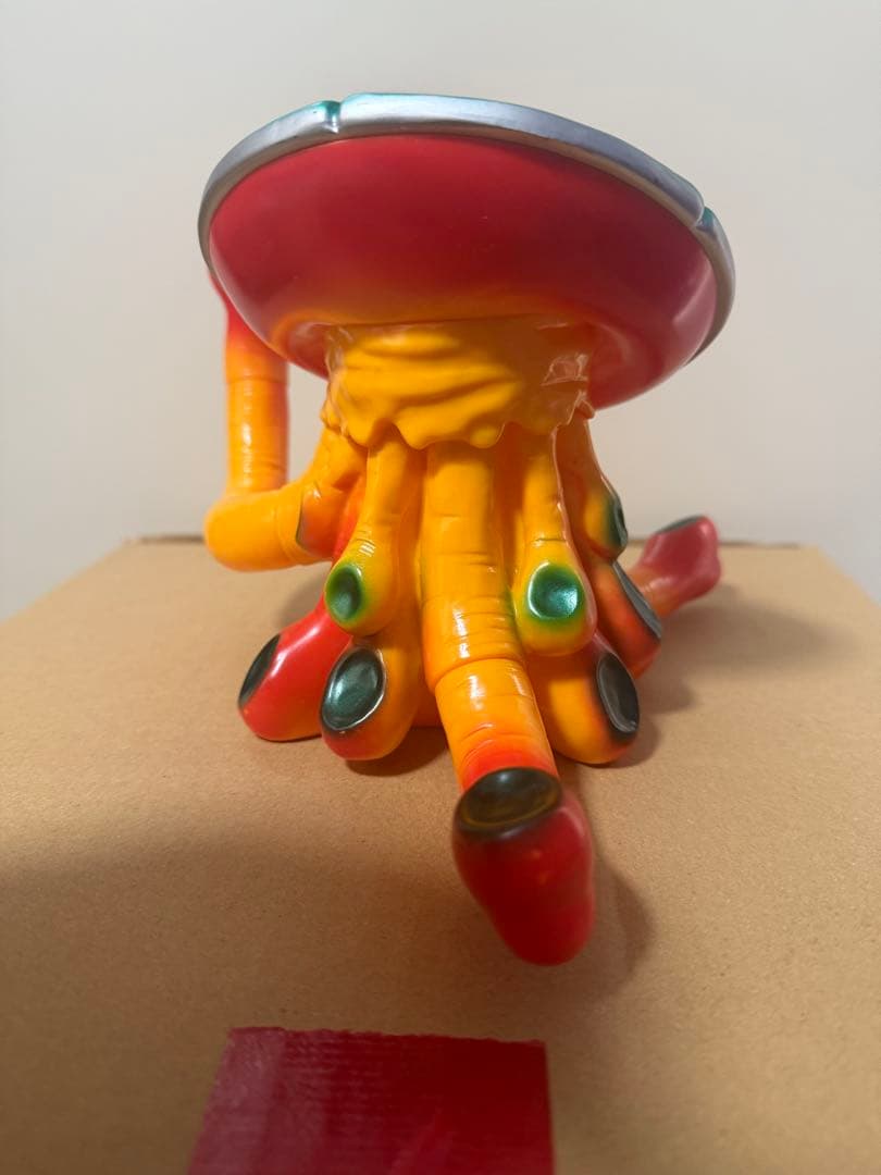 怪獣郷　ウルトラマンレオ　アブソーバ　黄色成型/メタ緑彩色