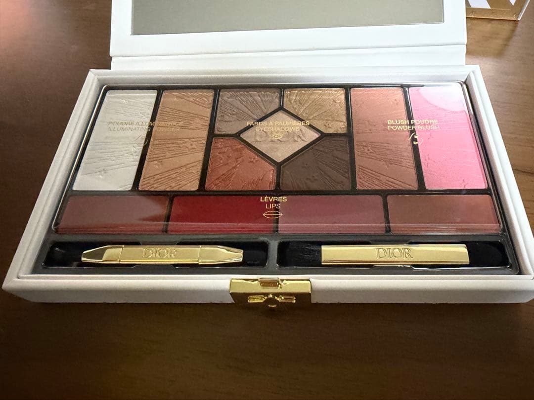 Dior クチュール マルチユース パレット