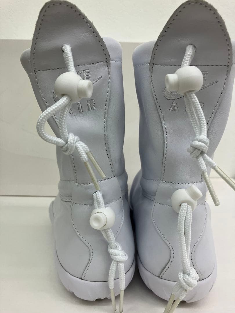 コムデギャルソン×NIKE☆'17春夏コレクション・白ショートブーツ