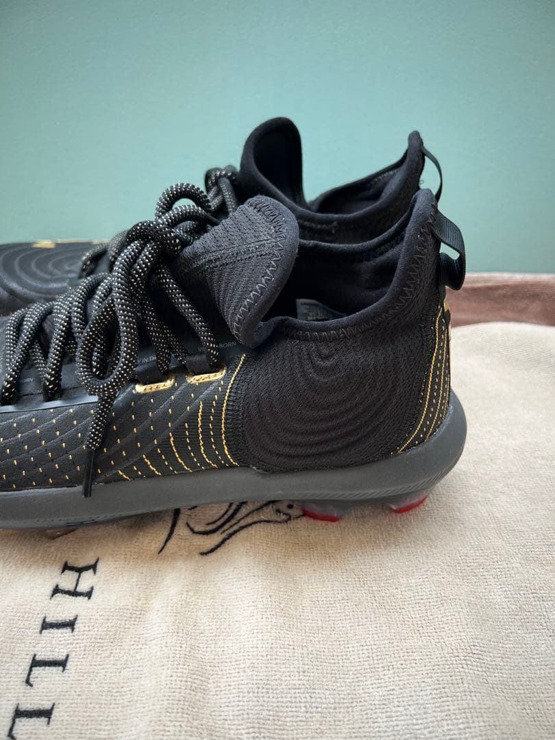 【新品】アンダーアーマー　野球スパイク　ハーパー4 27cm 日本未発売