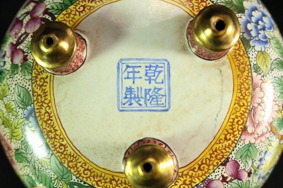 中国美術 琺瑯彩 香炉 箸筒 香合 三揃(K-A831)