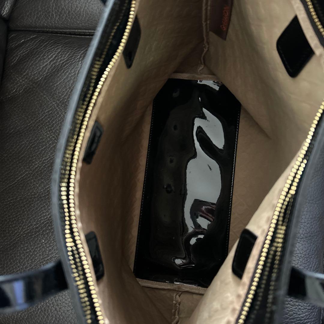 ゲラルディーニ　エナメルバッグ