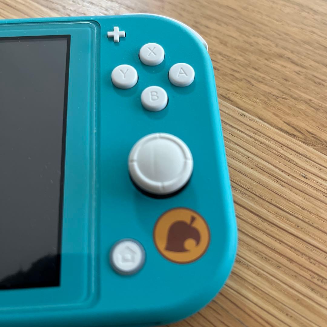 Nintendo Switch Lite ターコイズ　どうぶつの森デザイン