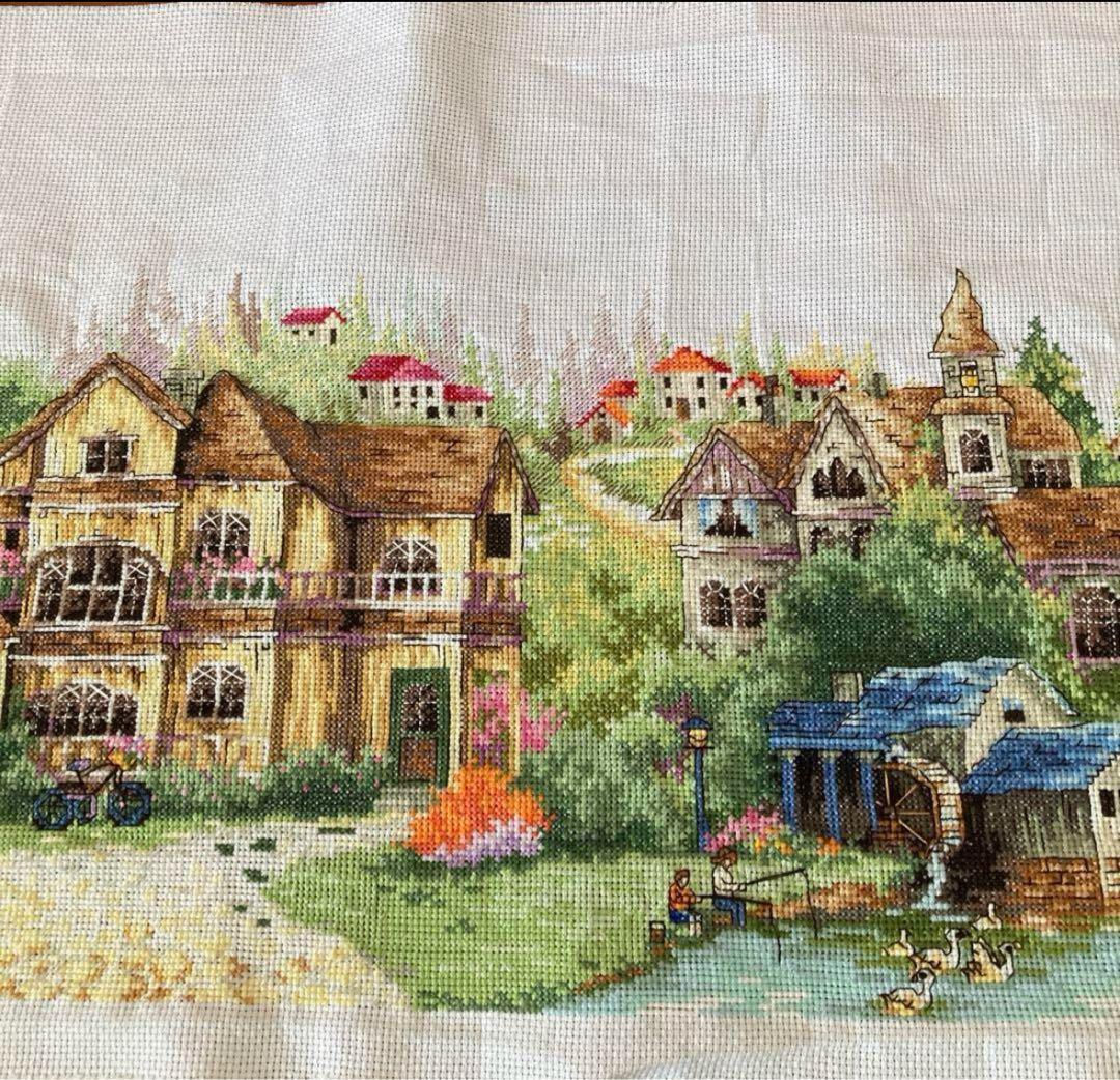 圧巻！160センチのクロスステッチ作品