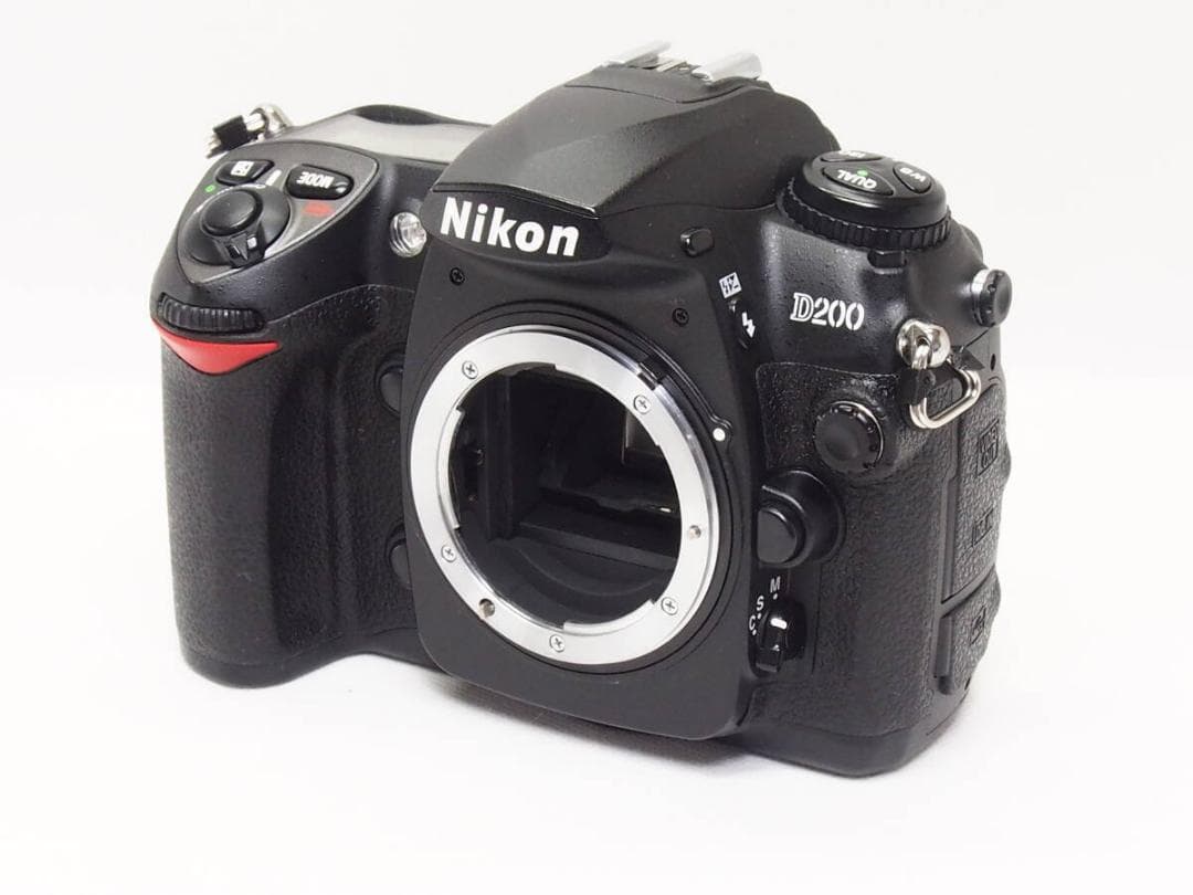 ■美品■ Nikon D200 ボディ 《 S数6434回 動作光学良好 》