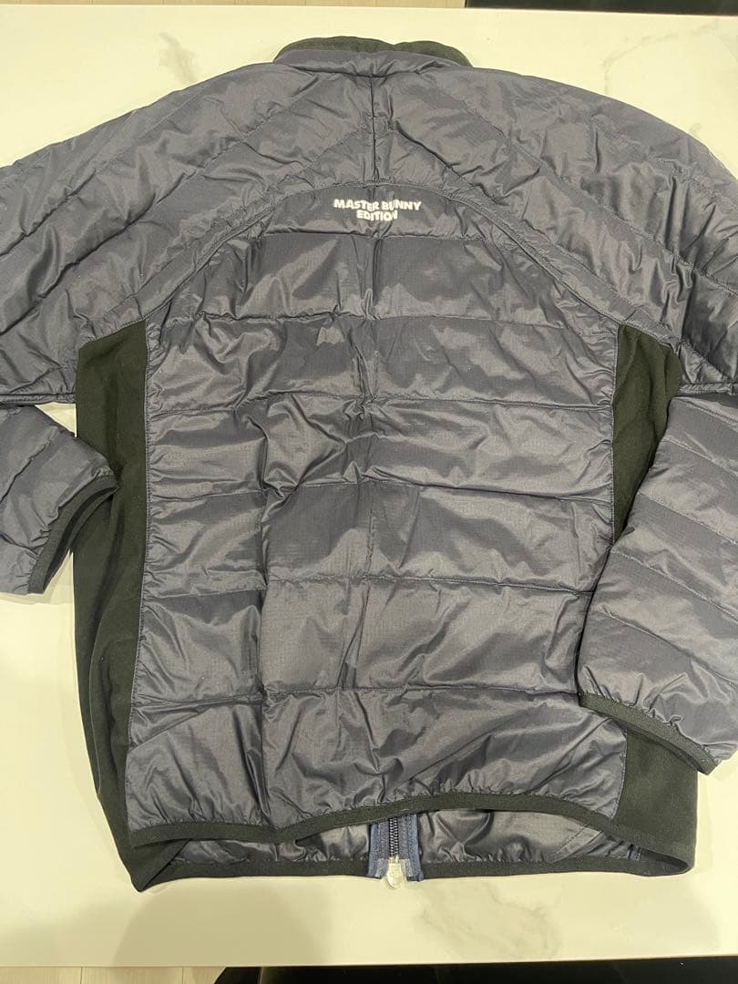 マスターバニーMBEロゴ ダウンジャケット ネイビー　パーリーゲイツ