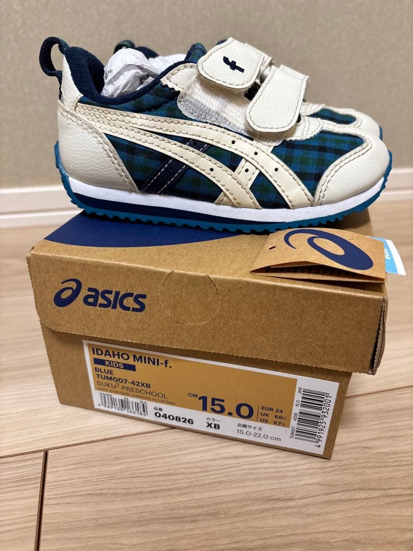 【ほぼ未使用】asics ファミリア 15cm スニーカー　アシックス