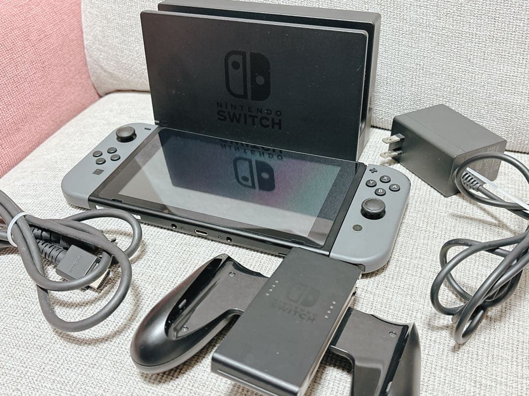 Nintendo Switch HAC-001 本体　microSD64gb付き