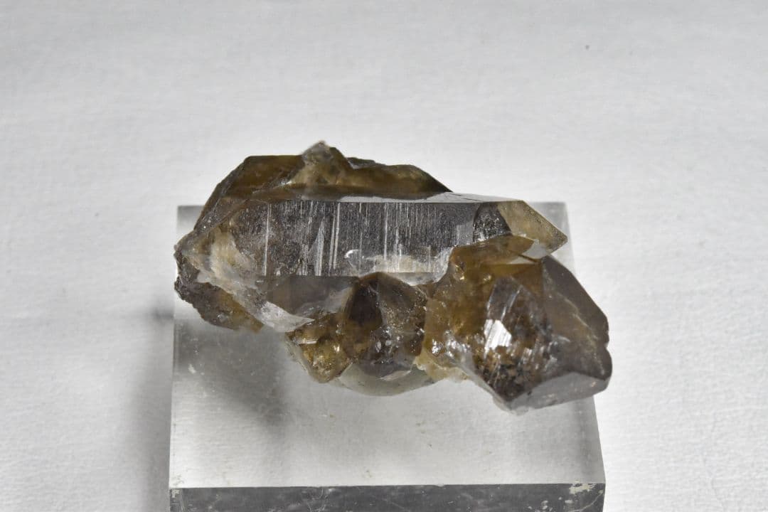 ガウリシャンカール産 スモーキーグインデルクラスター