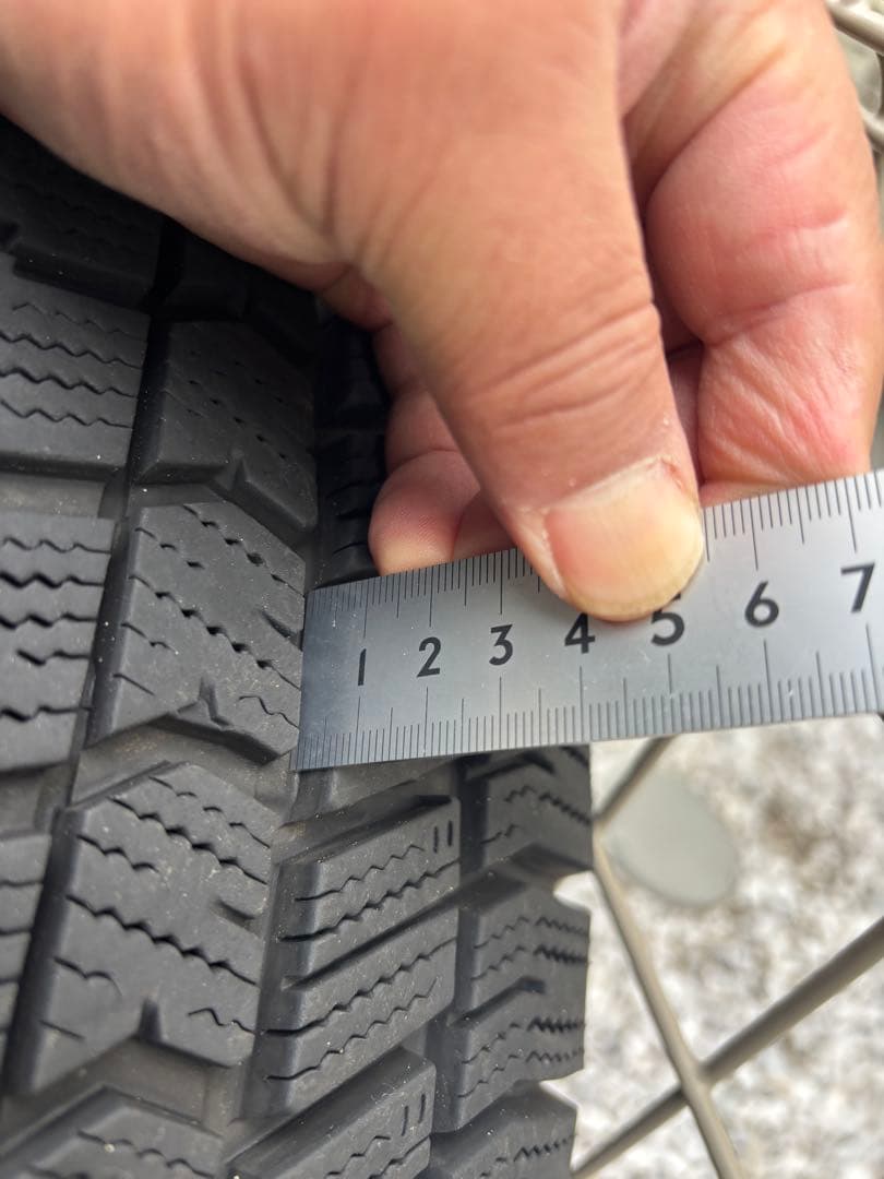 値下げ！225/50R17 23年製スタッドレスとホイールPCD108 5穴