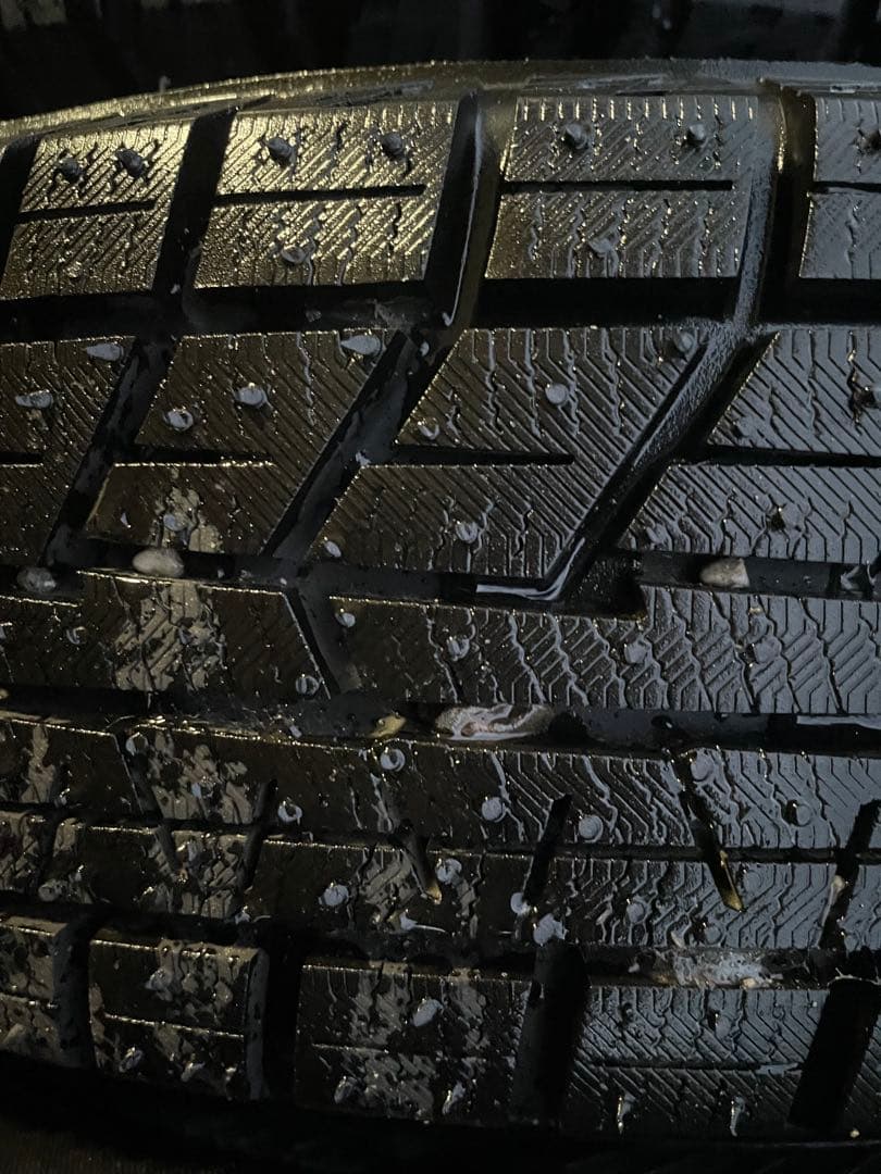 ほぼ未使用ヨコハマIce GUARD 145/80R13 タイヤホイールセット