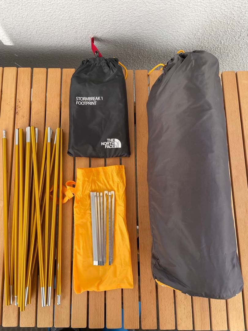 THE NORTH FACE ストームブレイク1