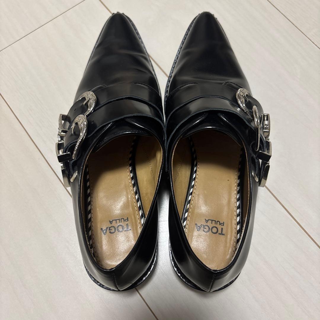 TOGA ブラック ダブルバックル ローファー