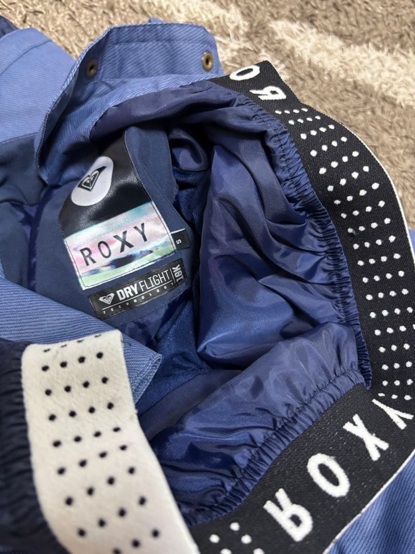 ROXY レディース　S 上下セット　スノーボードウェア　ロキシー　スノボウェア