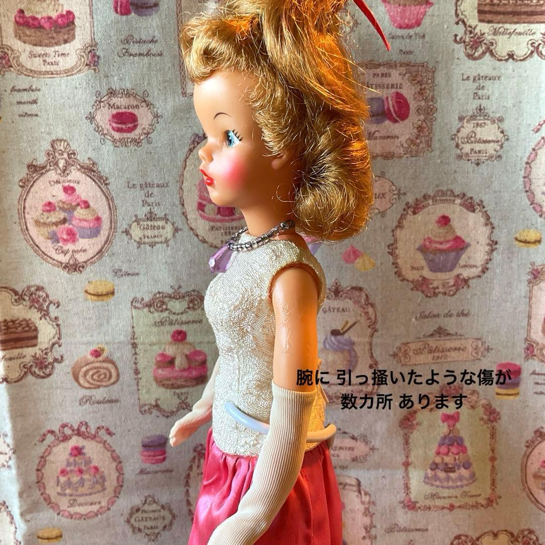 【レア】お団子ヘアのポーズンタミーちゃん(化粧箱&スタンド付き) ★ヴィンテージ