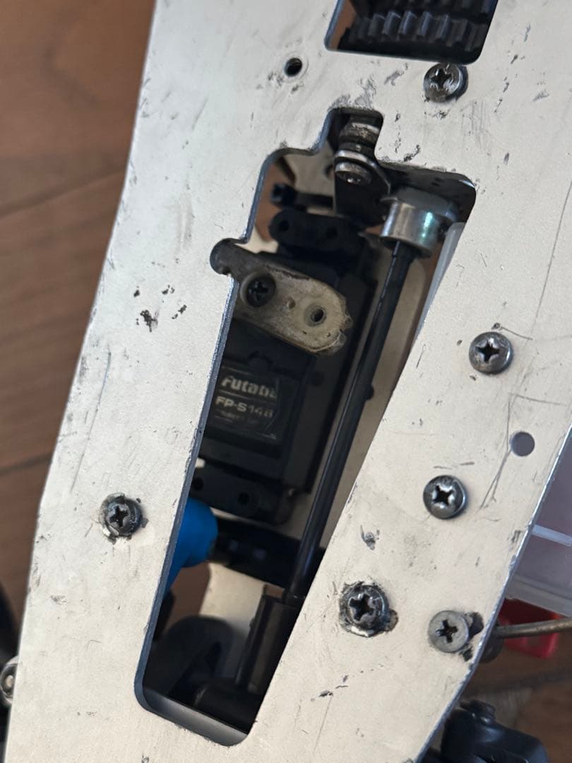 京商FW-03シャシ