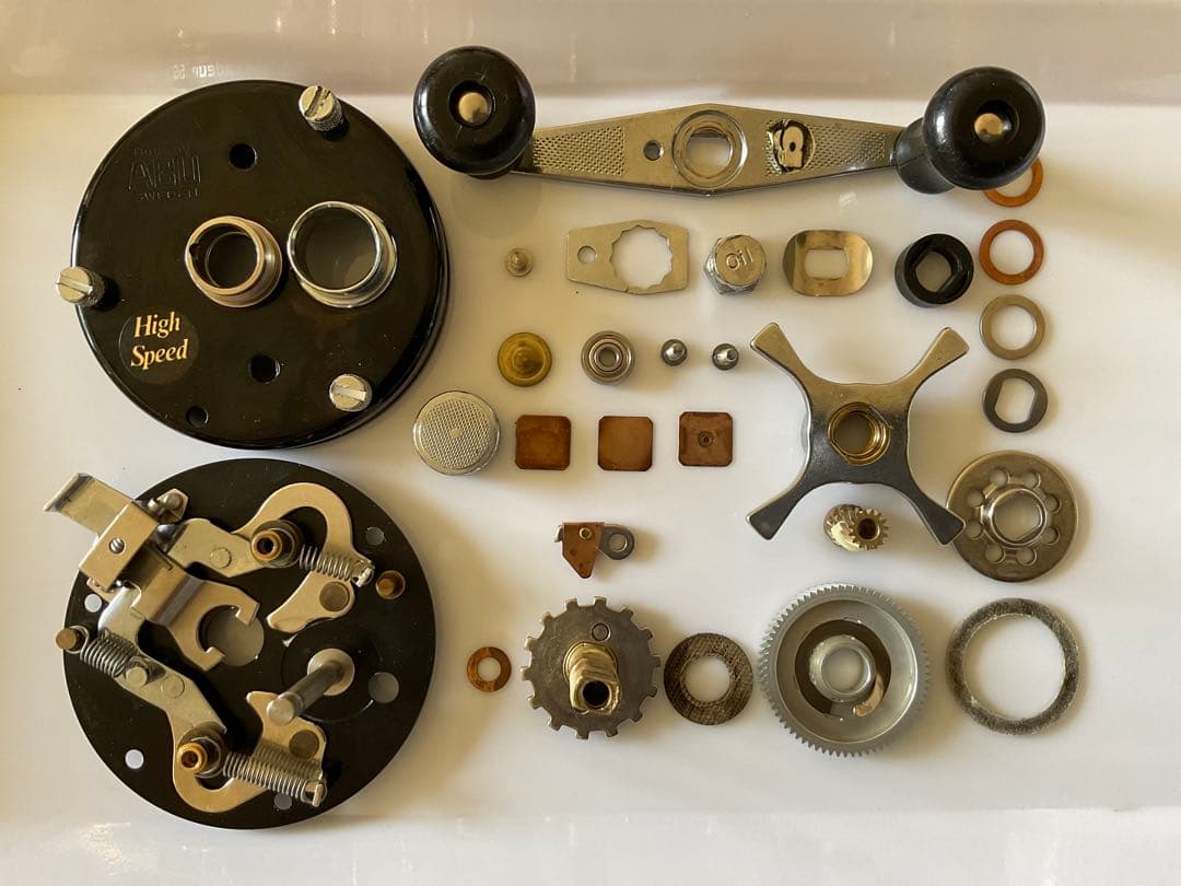 ABU アンバサダー 5500C 鍋カップ メンテ済 フレーム修正済