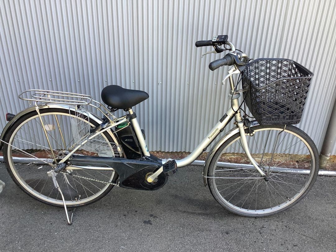 パナソニック新機種電動アシスト自転車vivi TX26インチシルバーボディー