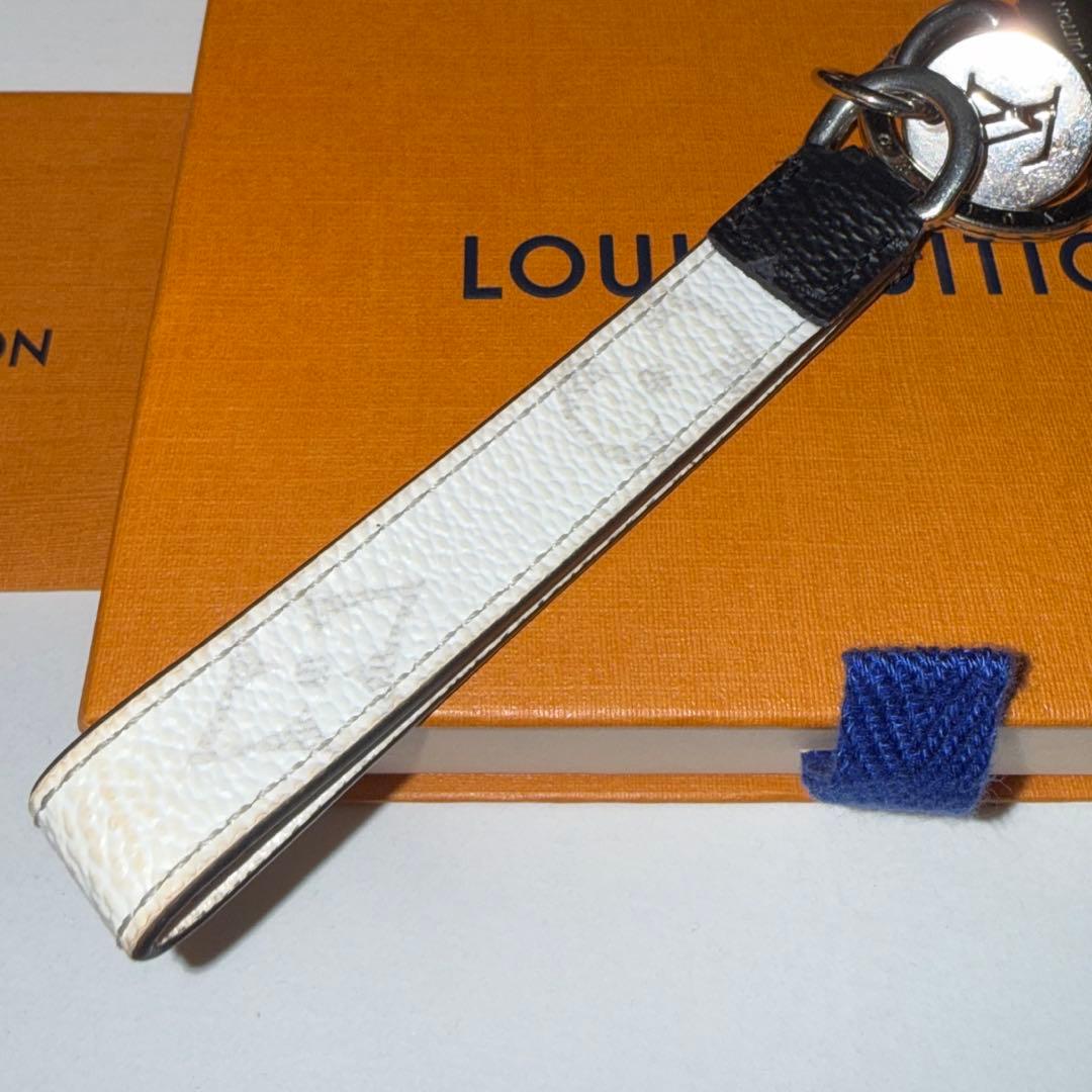 期間限定！LOUISVUITTON キーホルダー・ドラゴンヌ　M82379