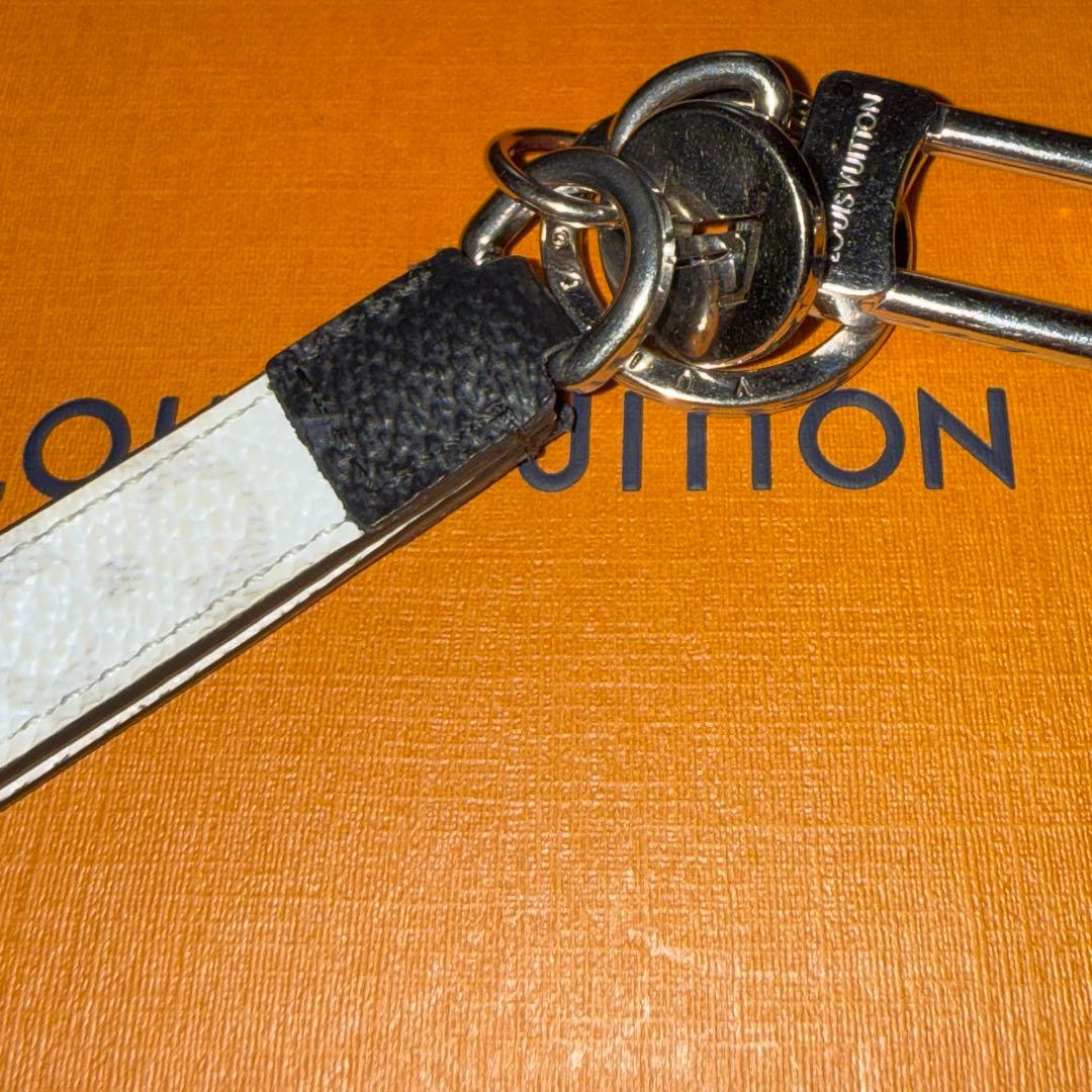 期間限定！LOUISVUITTON キーホルダー・ドラゴンヌ　M82379