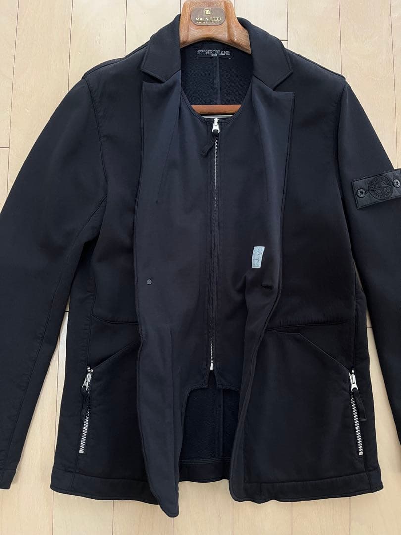 【STONE ISLND】ブラック テーラードジャケット ジッパー付き