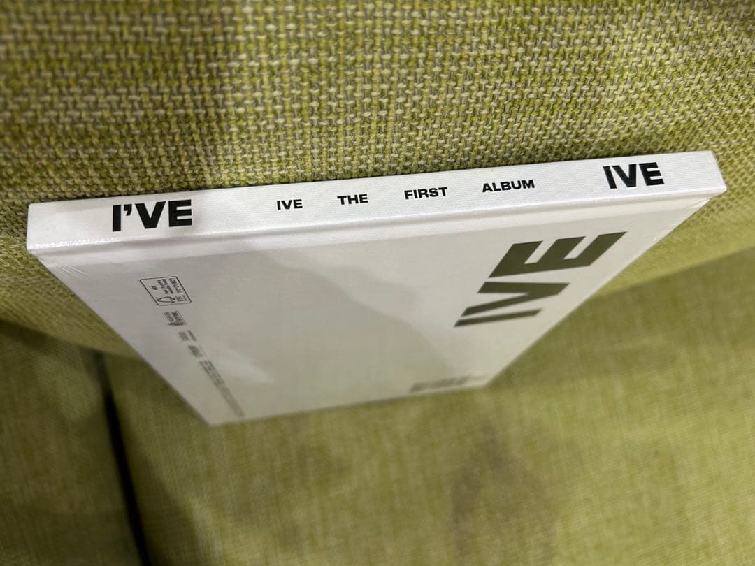 新品、未開封　IVE ファーストアルバム　現地購入