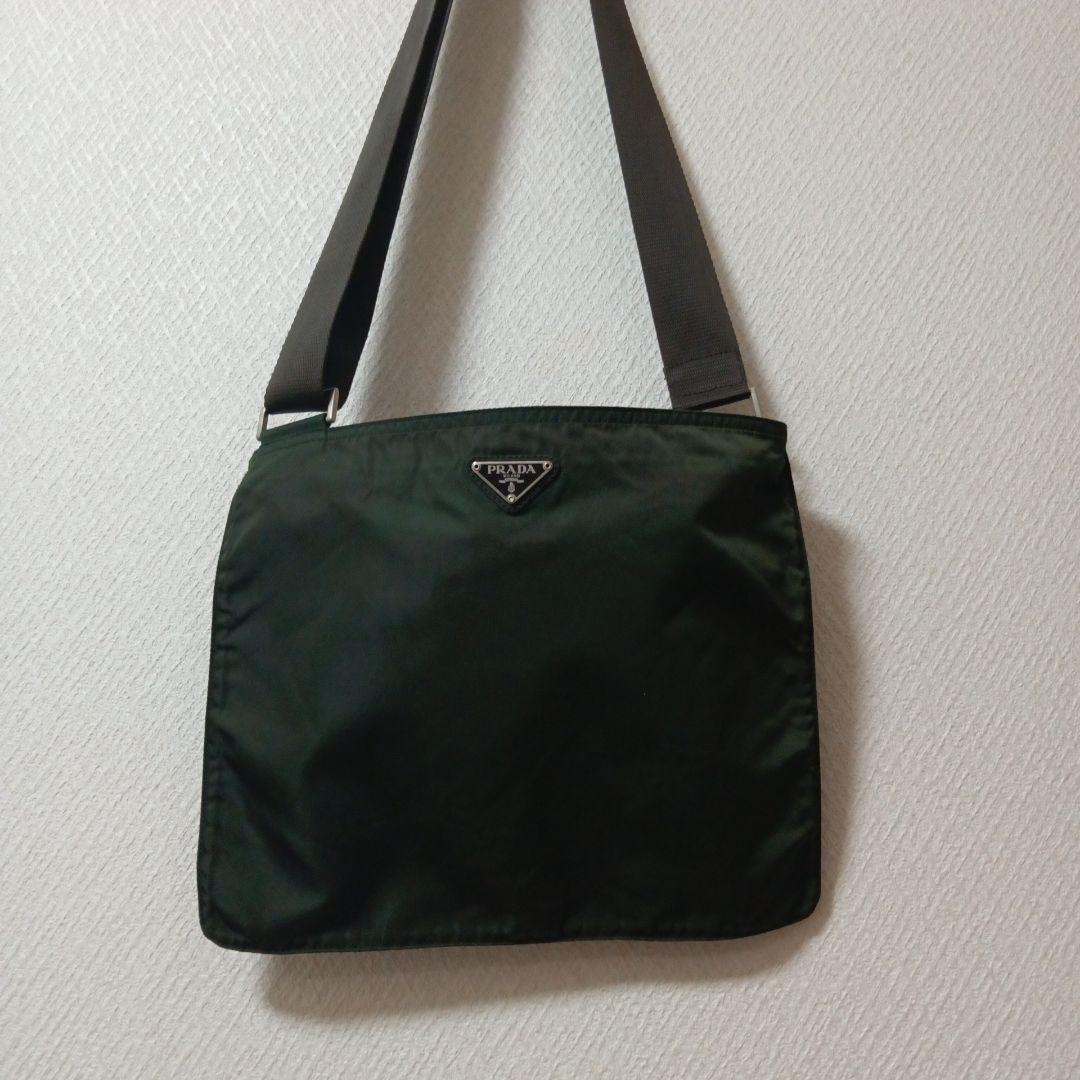 ジ*イ様 プラダ　PRADA　ショルダー　バッグ