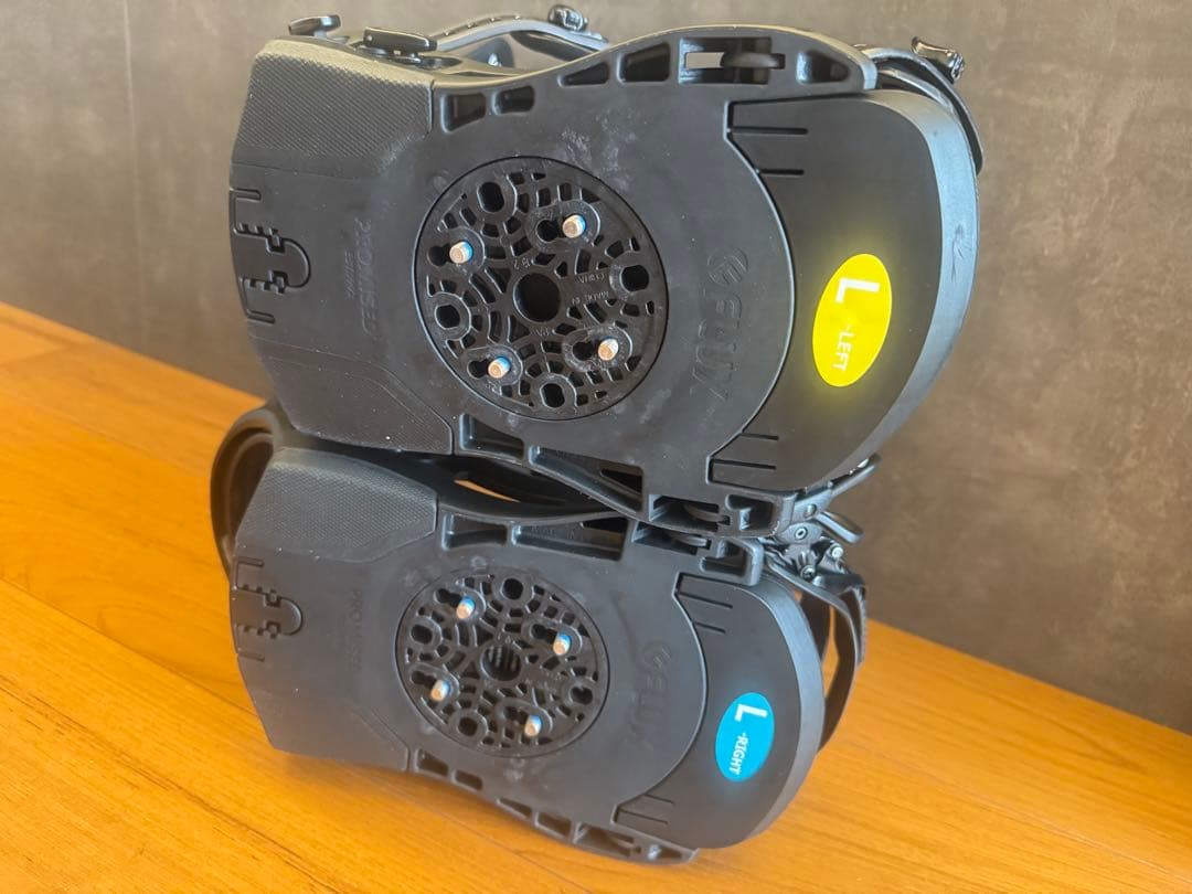 FLUX DS 30周年限定モデル　 ビンディング Lサイズ