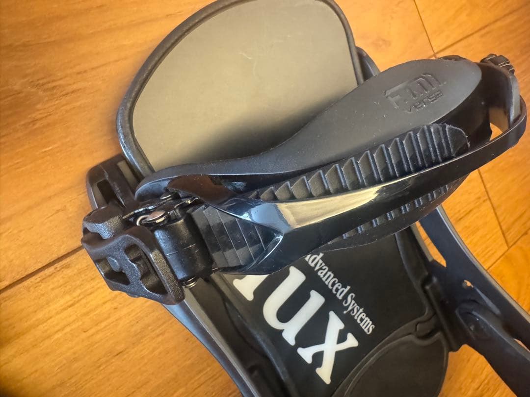 FLUX DS 30周年限定モデル　 ビンディング Lサイズ