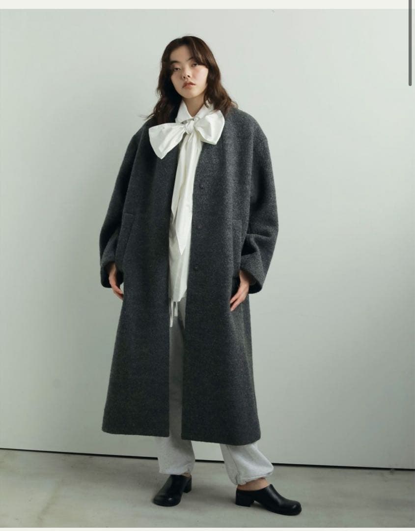 【新品未使用】anuke アンヌーク Volume Ribbon Shirts