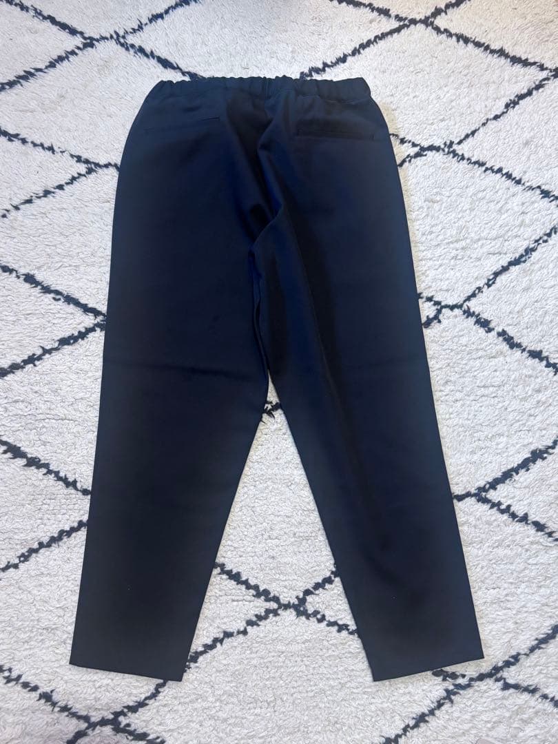 Graphpaper グラフペーパー　パンツ　スラックス　コックパンツ