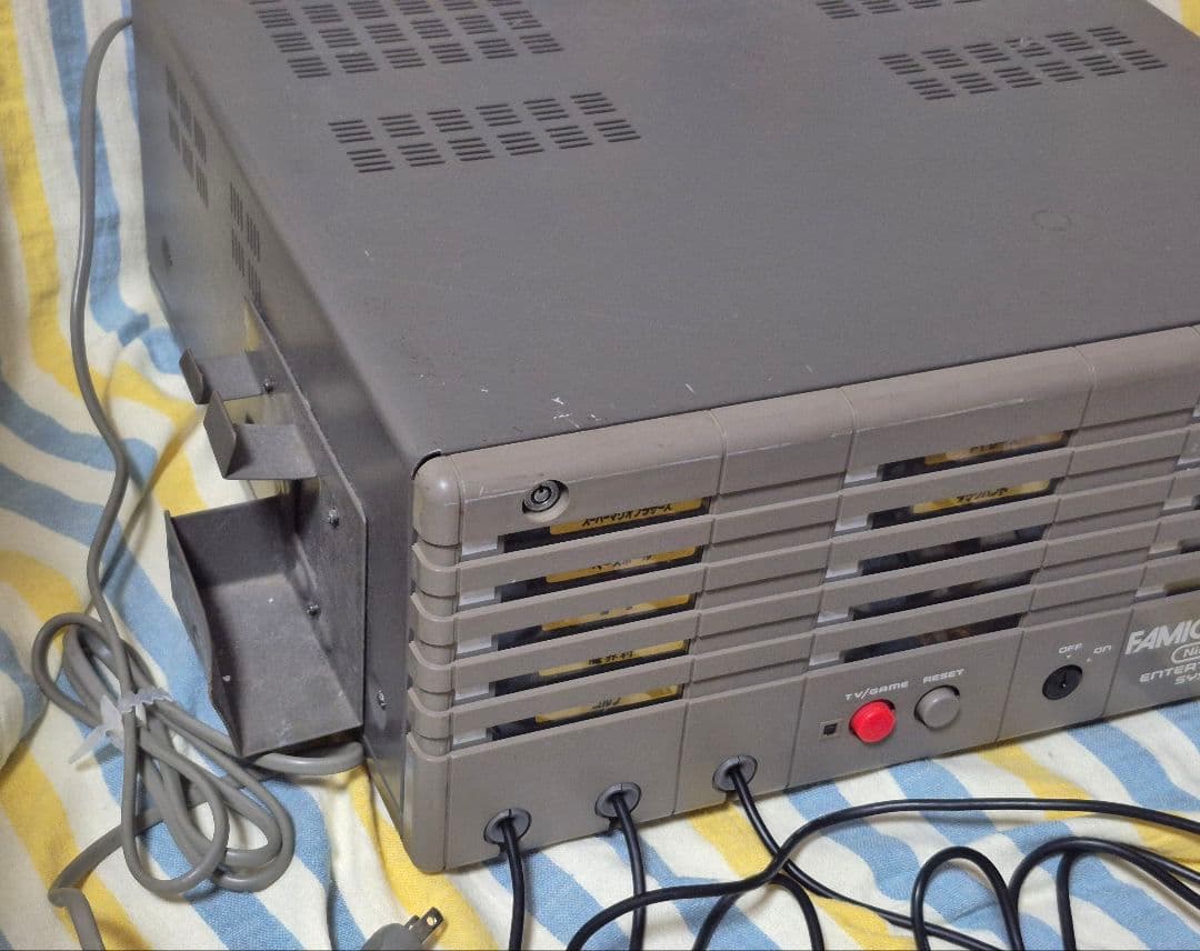 ファミコンボックス 業務用