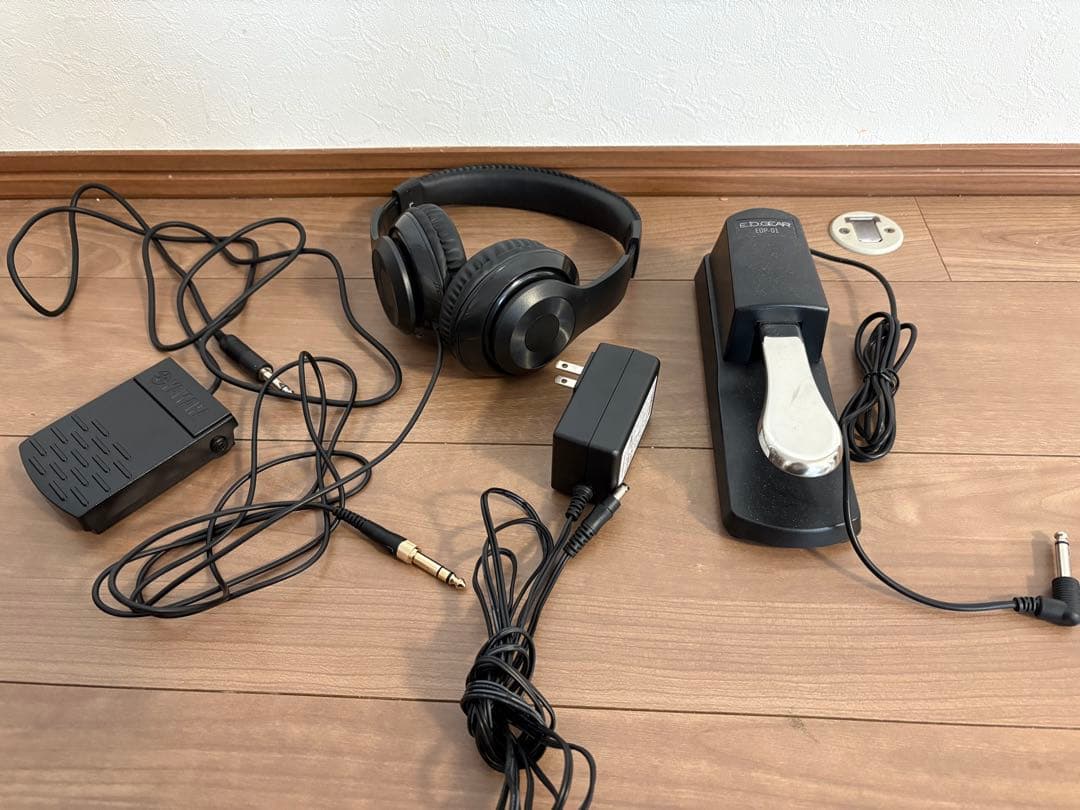 Yamaha P-225 デジタルピアノ　ケース付き