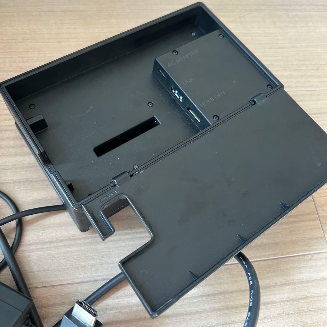 Switch 本体　コード　充電