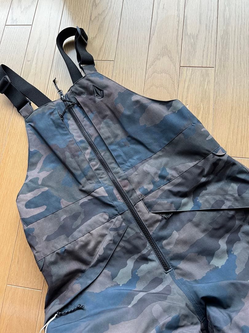 VOLCOMキッズ　ビブパンツ　14Y