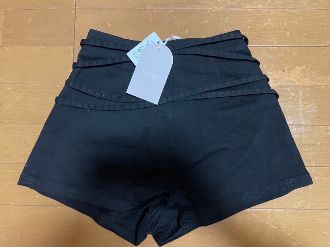 ダーリッチ ダブルクロスベルトショートパンツ M / BLK
