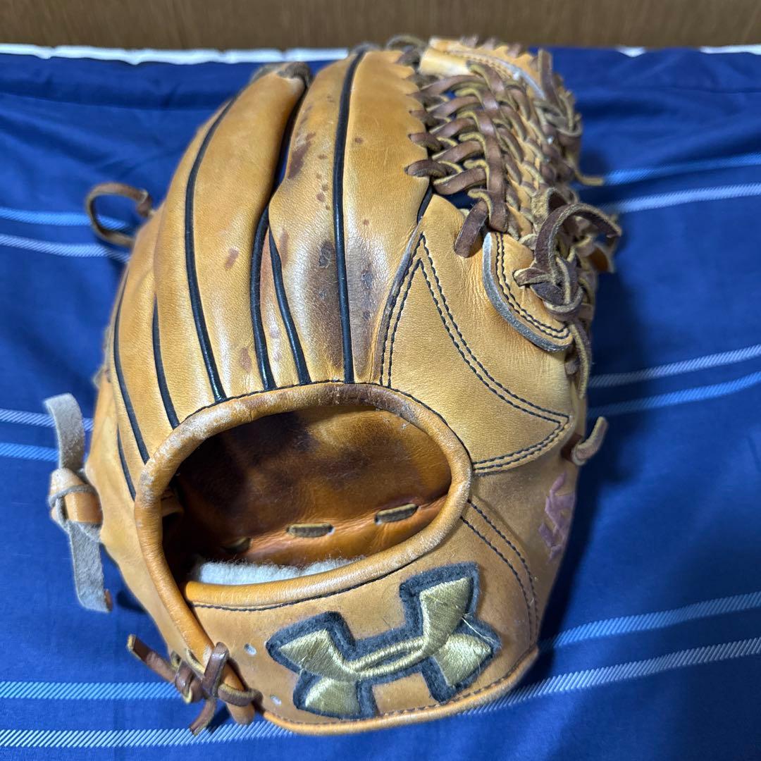 Under Armour 元ヤクルト西浦直亨実使用硬式グローブ