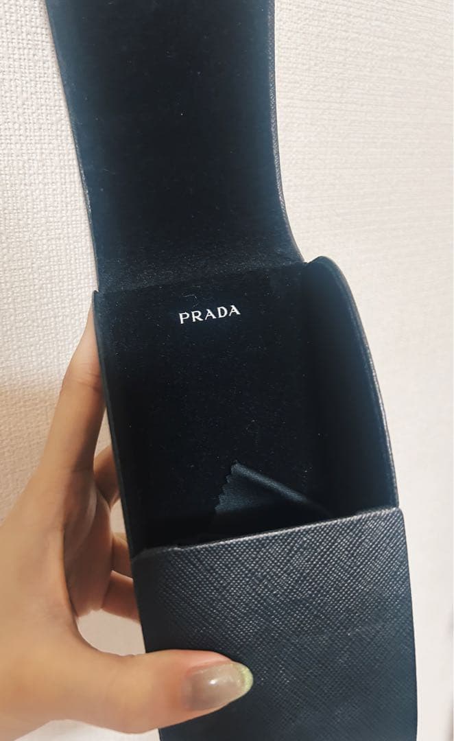 PRADA サングラス SPR25Z-F 1AB-08G ブラック 正規品