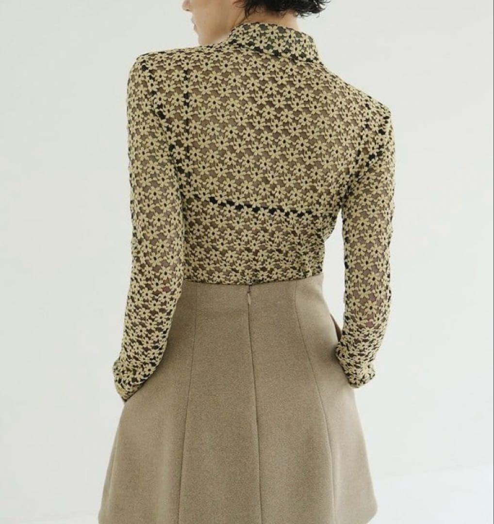 CLANE 3D FLOWER LACE SHIRT 新品　M