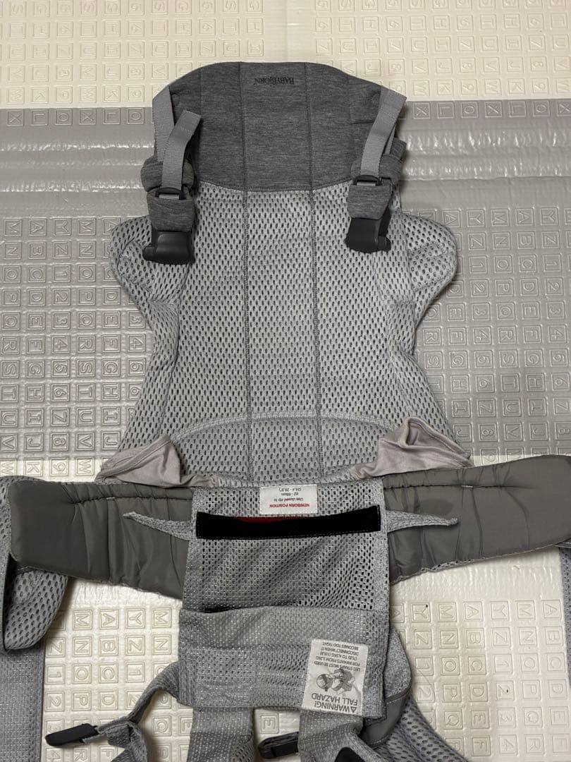 ベビービョルン ハーモニー Babybjorn Harmony