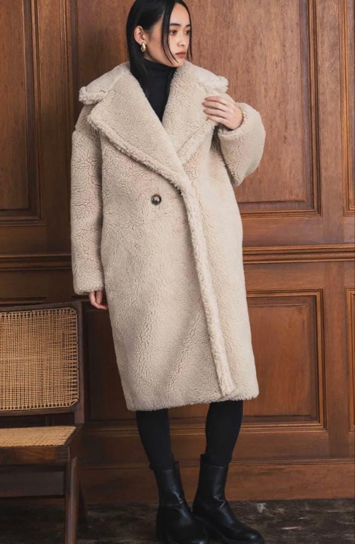 極美品 エルフランクELFRANK オーバーサイズフェイクファーボアコート