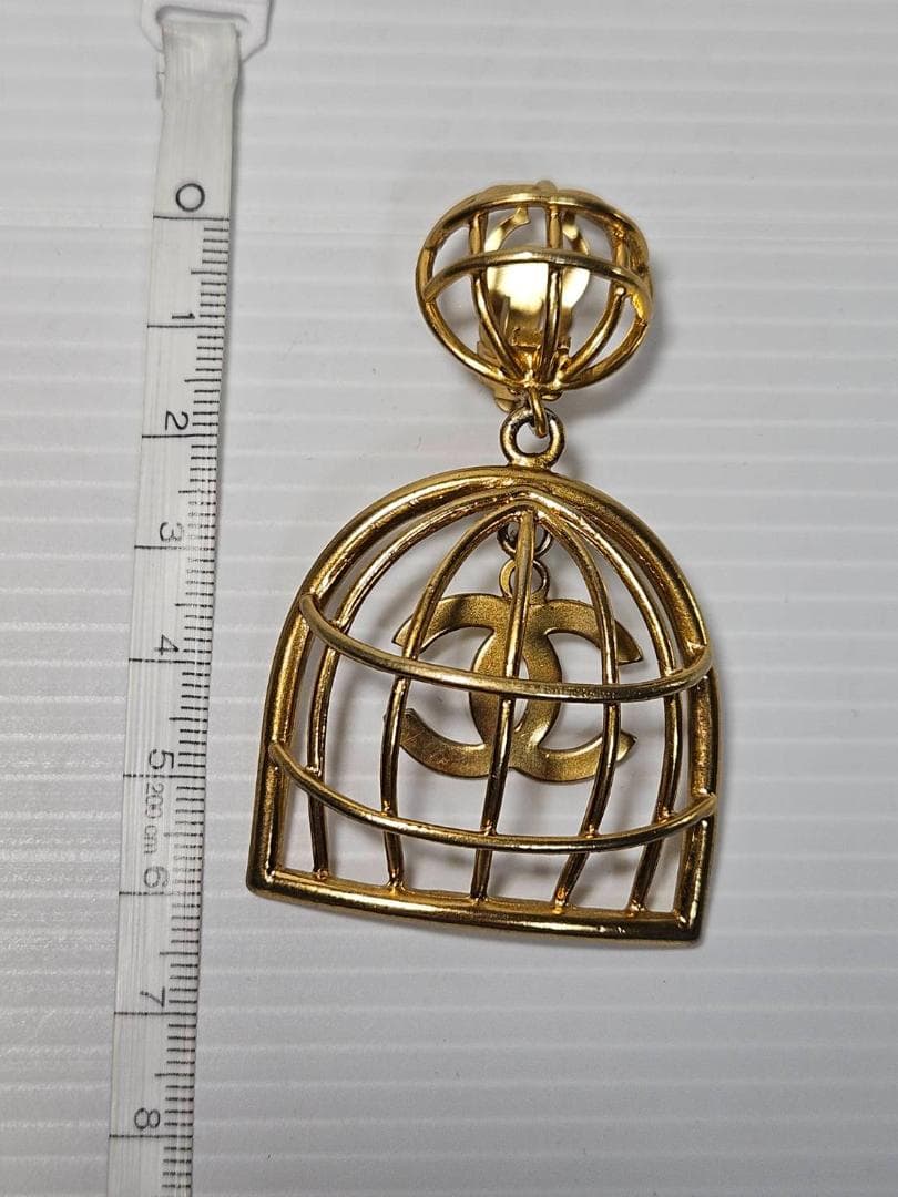 CHANEL シャネル　激レア　鳥かご　イヤリング　片耳 14110