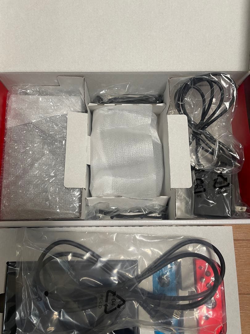 【美品・付属完備】Switch 本体 + ポケモン ソード + FF10セット